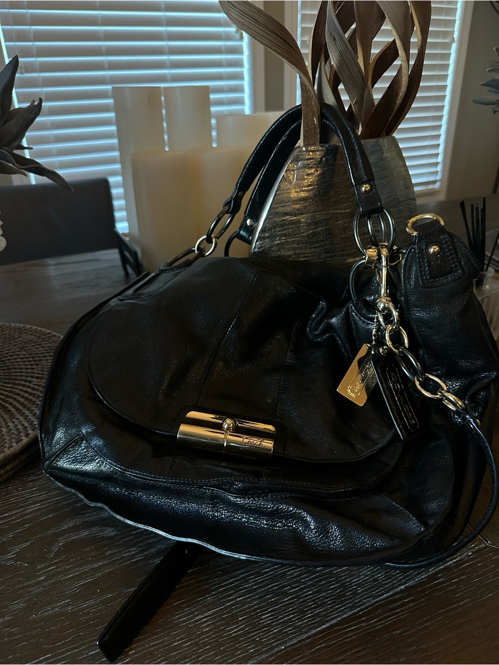 Coach Black Textured Leather Turnlock Gold Detail Shoulder Bag & Satchel